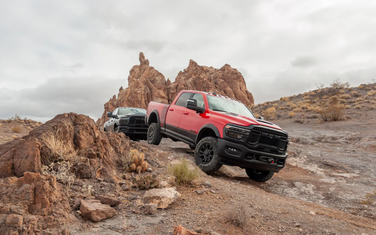 2025 Escalade IQ: A performance glide path